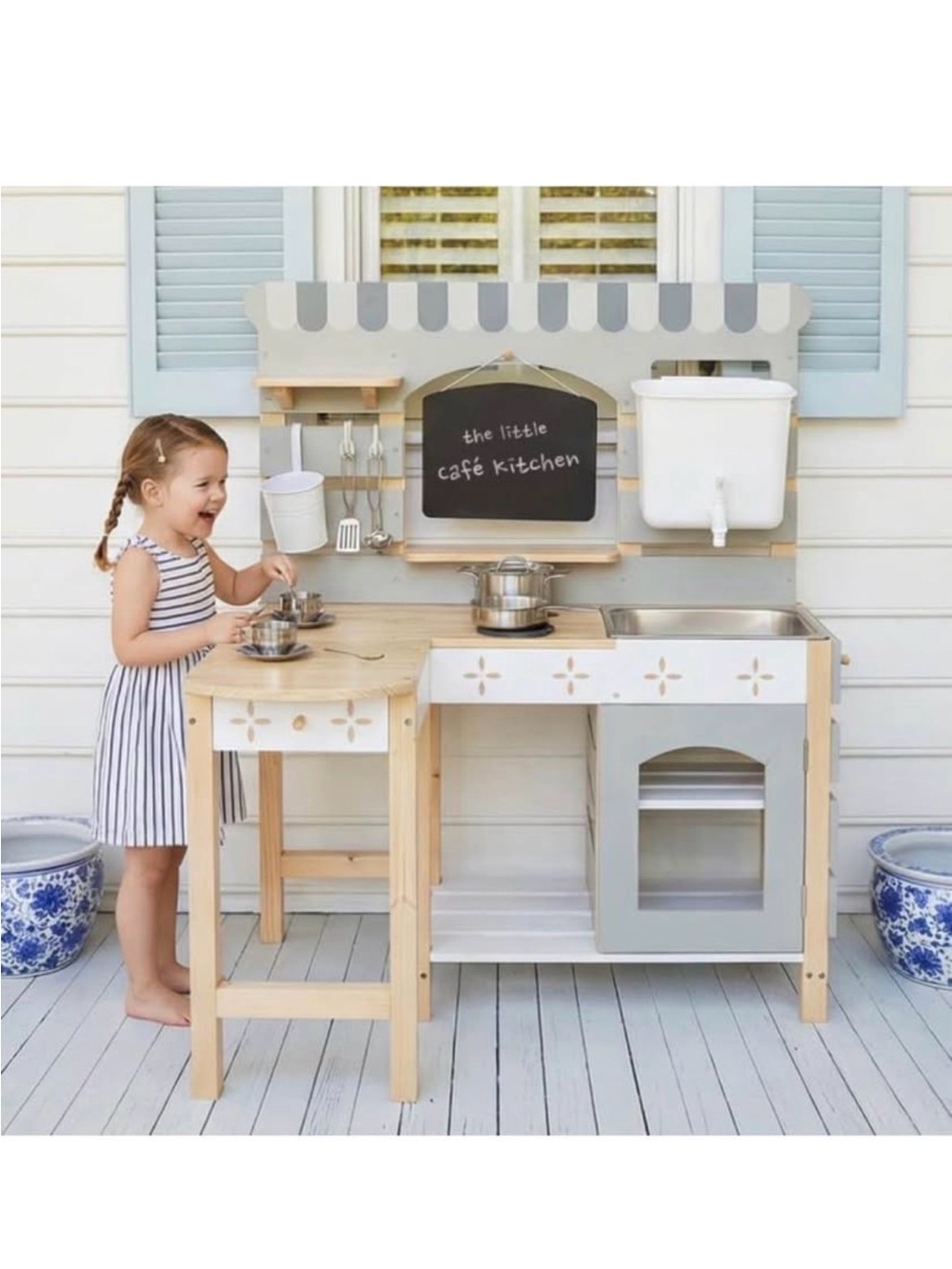 Wooden Mud Kitchen for Kids Outdoor